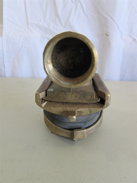 1.5 BRASS PITLESS PUMP ADAPTER