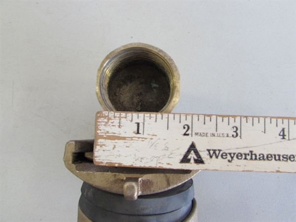 1.5 BRASS PITLESS PUMP ADAPTER