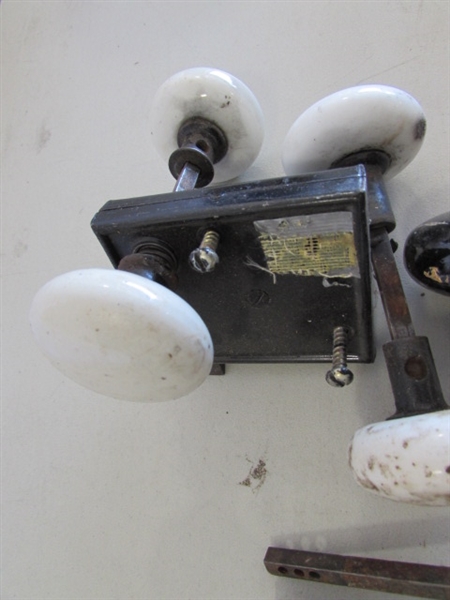 VINTAGE DOOR & WINDOW HARDWARE