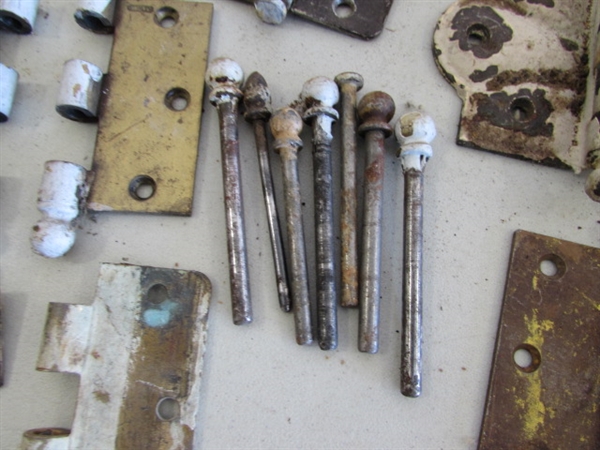 VINTAGE/ANTIQUE HINGES, ETC