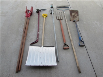 LONG HANDLED YARD TOOLS - RAKE, PITCHFORK, POST HOLE DIGGER & MORE