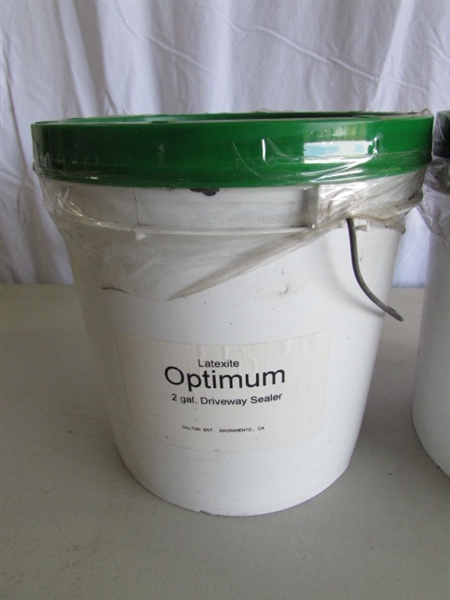 SPRAY STAIN (PARTIALLY FULL) & 2 2-GALLON CONTAINERS OF DRIVEWAY SEALER