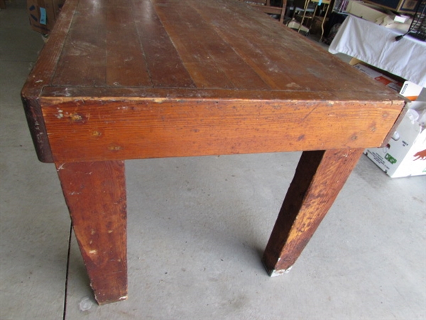 HEAVY DUTY BUTCHER BLOCK STYLE TABLE