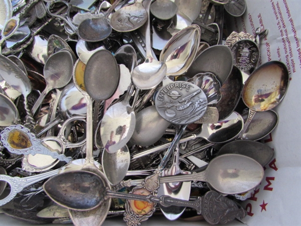 LARGE COLLECTION OF SOUVENIR SPOONS FROM ALL OVER THE WORLD