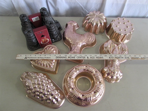 VINTAGE COPPER JELLO MOLDS & CASTLE BUNDT CAKE MOLD