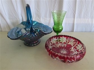 VINTAGE CRANBERRY LEAD CRYSTAL BOWL, MCM ITALIAN STEMMED VASE & BLUE CARNIVAL GLASS BASKET (1970S)