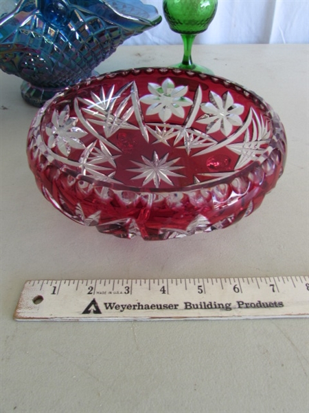 VINTAGE CRANBERRY LEAD CRYSTAL BOWL, MCM ITALIAN STEMMED VASE & BLUE CARNIVAL GLASS BASKET (1970'S)