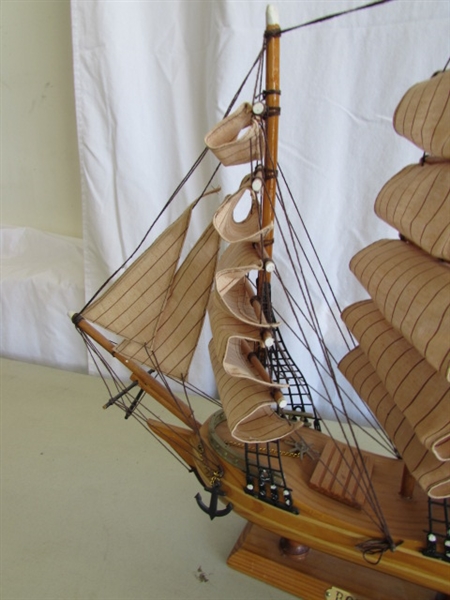VINTAGE TIN SHIP WALL PLATES, MODEL SHIP & BOTTLE W/EMBOSSED SHIP