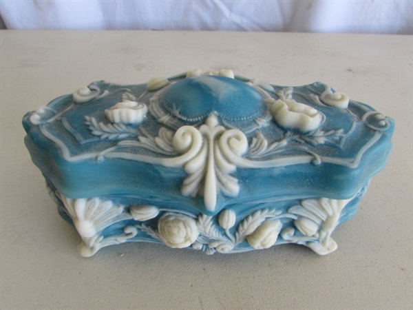 VINTAGE INCOLAY STONE TRINKET BOX & GOLD TONE TRINKET BOX