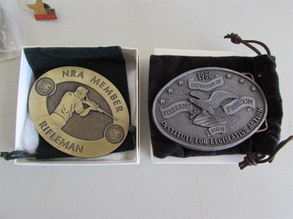 VINTAGE FIREARMS COLLECTOR PLATES & NRA/CRPA BELT BUCKLES