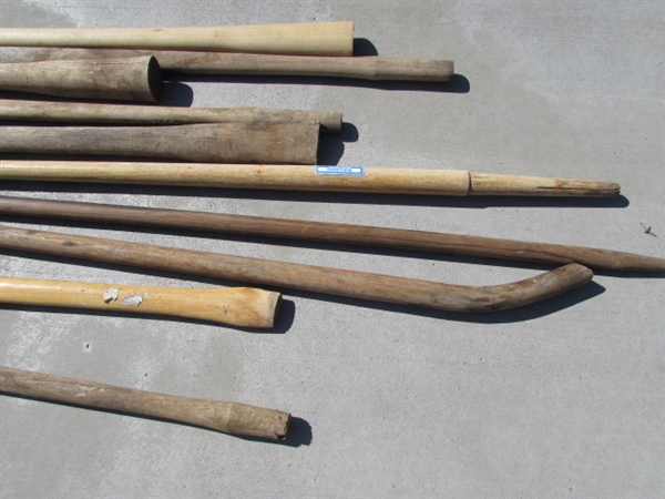 LARGE COLLECTION OF WOODEN HANDLES