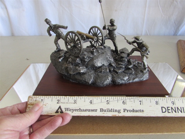PEWTER PICKETT'S CHARGE SCULPTURE W/MIRRORED CASE
