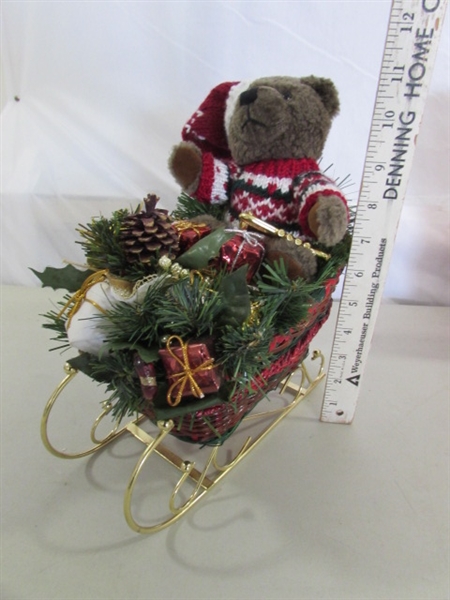 CHRISTMAS DECOR, TOWELS & DISHES