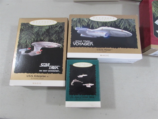 STAR TREK CHRISTMAS ORNAMENT COLLECTION