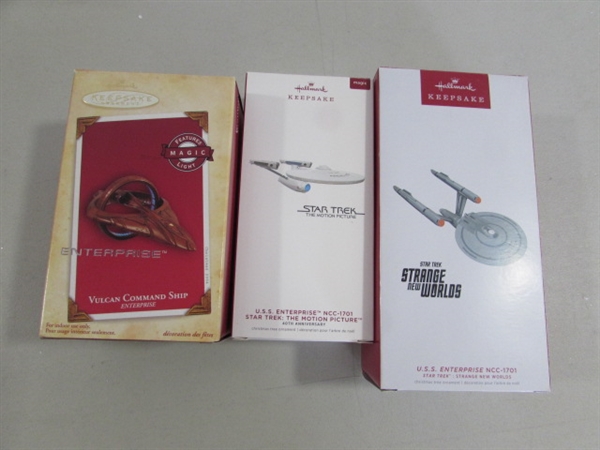 STAR TREK CHRISTMAS ORNAMENT COLLECTION