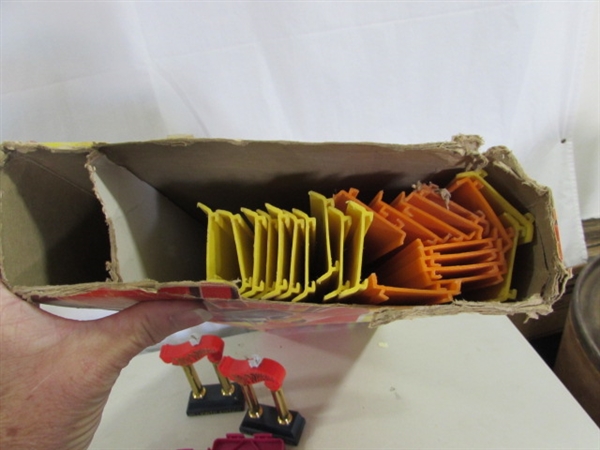 VINTAGE MATCHBOX FOLD-OUT PLAYSETS, RACETRACK & HOT WHEELS ITEMS