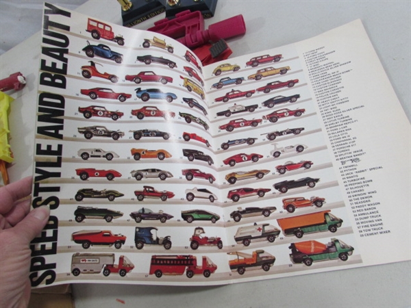VINTAGE MATCHBOX FOLD-OUT PLAYSETS, RACETRACK & HOT WHEELS ITEMS
