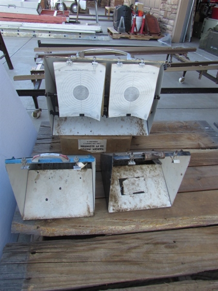 3 SMALL AIR GUN PELLET TRAPS & BOX OF PAPER TARGETS