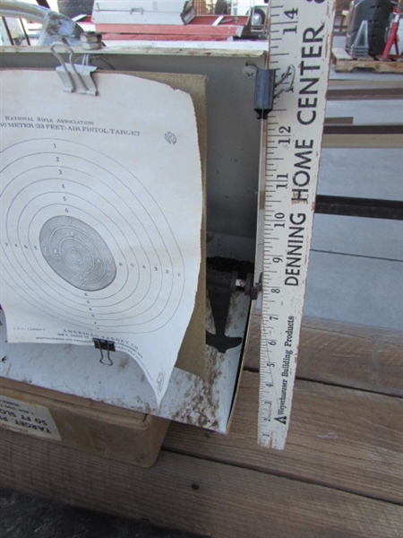 3 SMALL AIR GUN PELLET TRAPS & BOX OF PAPER TARGETS