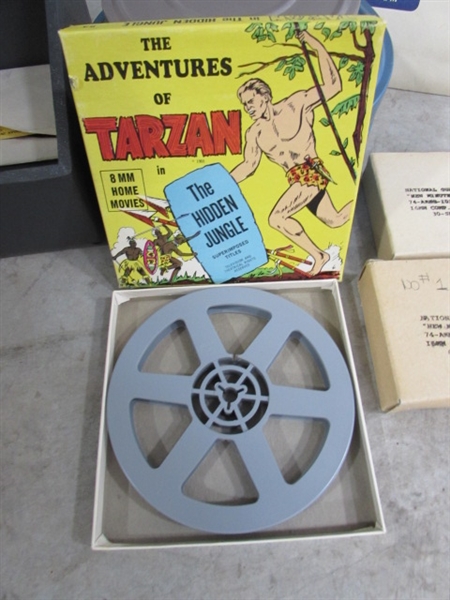 DA-LITE PROJECTOR SCREEN & KODAK SUPER 8 INSTAMATIC M50 PROJECTOR & FILM REELS
