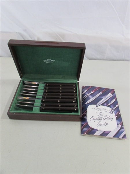 SET OF 8 VINTAGE CUTCO DINNER TABLE KNIVES IN CASE - NEW