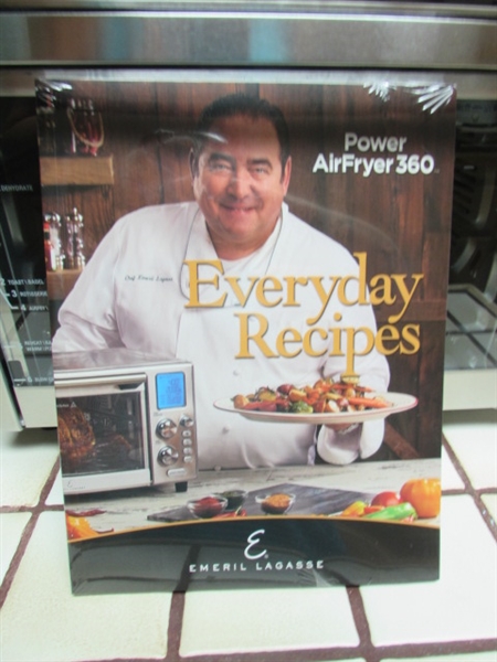 NEW EMERIL LAGASSE TOASTER OVEN W/ROTISSERIE
