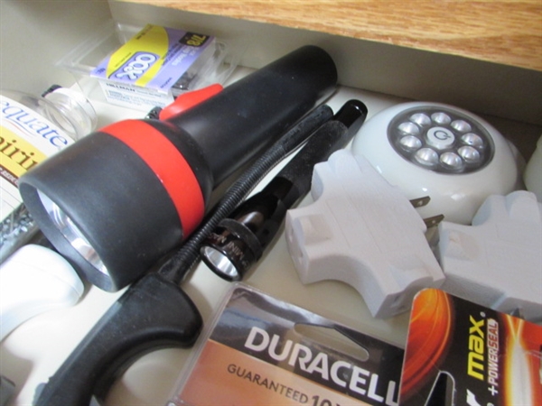 LIGHTERS, TIMERS & BATTERIES