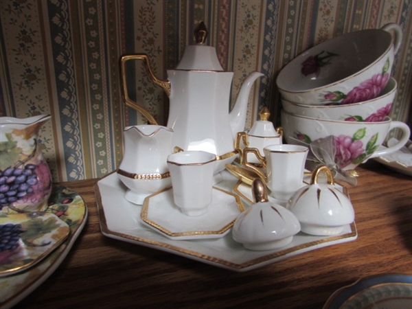VARIETY OF MINIATURE TEA CUPS, SAUCERS AND TEAPOT W/ ONE 25 YEAR ANNIVERSARY PLATE