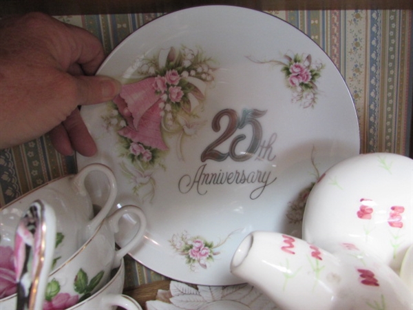 VARIETY OF MINIATURE TEA CUPS, SAUCERS AND TEAPOT W/ ONE 25 YEAR ANNIVERSARY PLATE