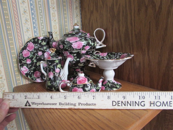 VICTORIA'S GARDEN TEA CUP, SAUCERS & POTS