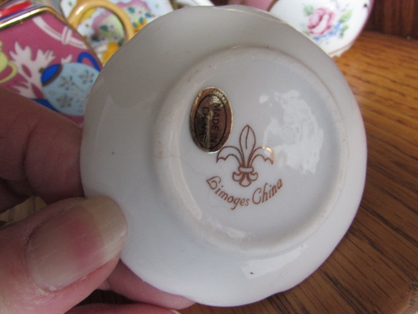 MINI TEAPOT COLLECTION & COASTERS