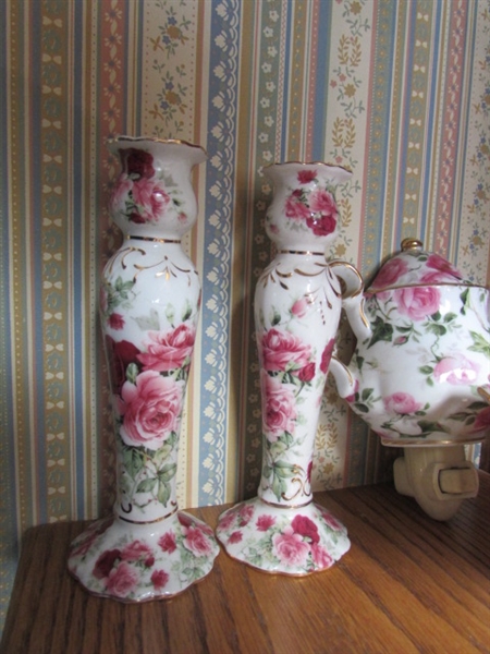 QUEEN BESS CHINA MINI TEA COLLECTION W/TWO CANDLESTICK HOLDERS