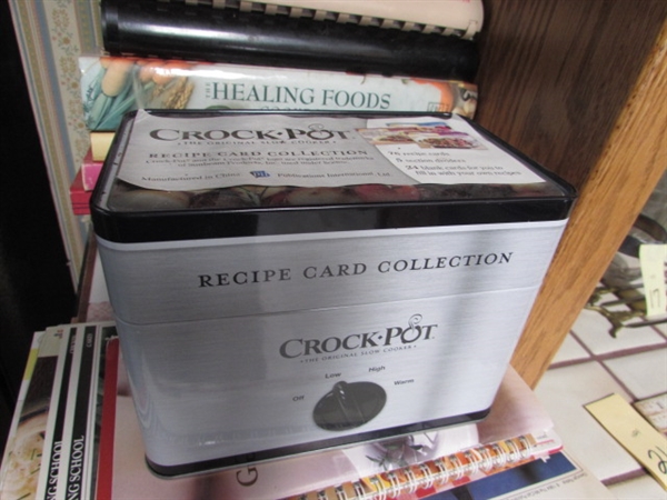 LARGE COLLECTION OF COOKBOOKS, MAGAZINES AND RECIPE CARDS FOR THE CROCKPOT