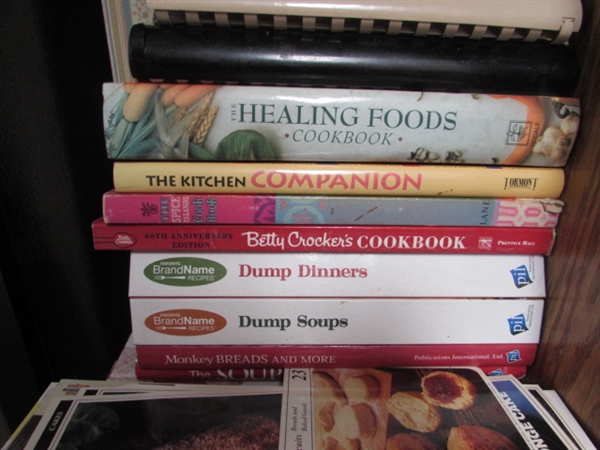 LARGE COLLECTION OF COOKBOOKS, MAGAZINES AND RECIPE CARDS FOR THE CROCKPOT