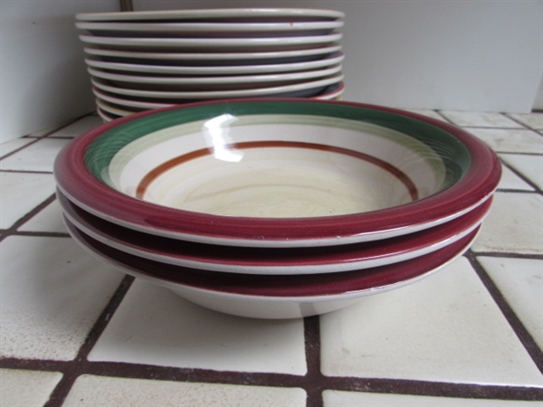 ROYAL NORFOLK MAMBO DINNER PLATES, BOWLS & PALAKS JEWEL COLORED GLASS TUMBLERS