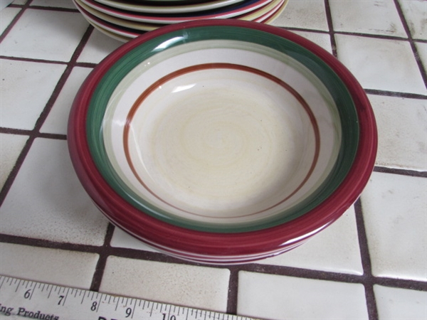 ROYAL NORFOLK MAMBO DINNER PLATES, BOWLS & PALAKS JEWEL COLORED GLASS TUMBLERS