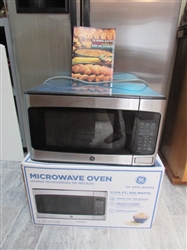 GE MICROWAVE OVEN AND COOKBOOK