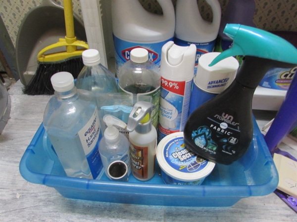 CLEANING SUPPLIES AND UTILITY CART
