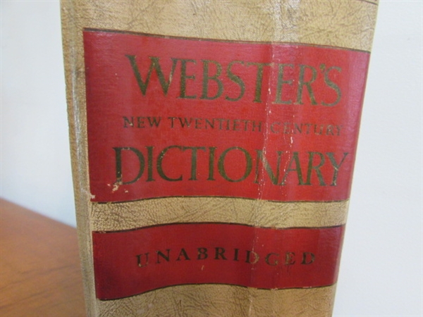VINTAGE WEBSTER'S DICTIONARY 1966