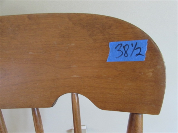 MAPLE ROCKING CHAIR