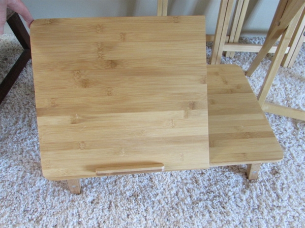 1 LAPTOP FOLDING LAP TRAY W/DRAWER AND 4 PINE TV TRAYS