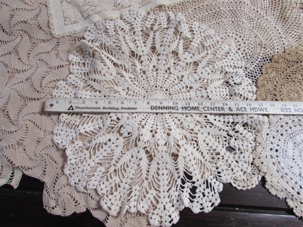 VINTAGE CROCHETED DOILIES AND TABLECLOTHS