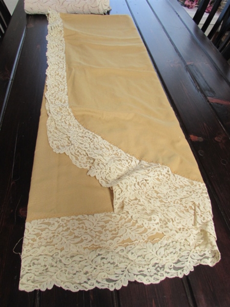 VINTAGE CROCHETED DOILIES AND TABLECLOTHS