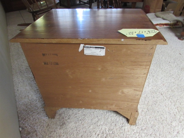 2 DRAWER NIGHT STAND