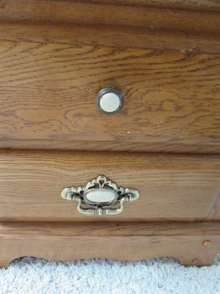 2 DRAWER NIGHT STAND