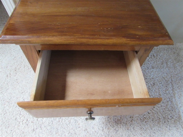 2 DRAWER NIGHT STAND