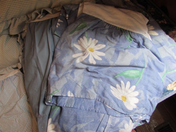 TWIN BED AND BEDDING