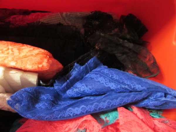 2 LARGE TUBS OF CRAFT LACE