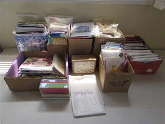 LARGE COLLECTION OF GREETING CARDS