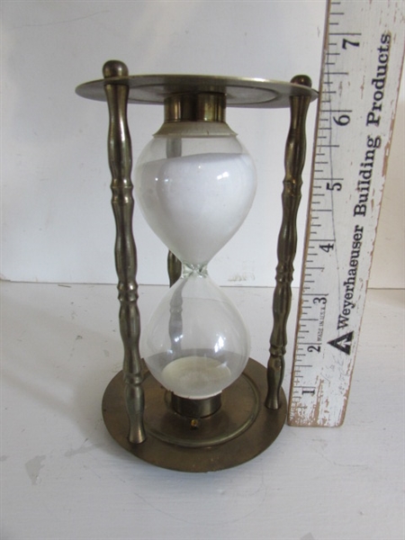 BRASS DECOR - VASE, LAMP, HOURGLASS AND MORE
